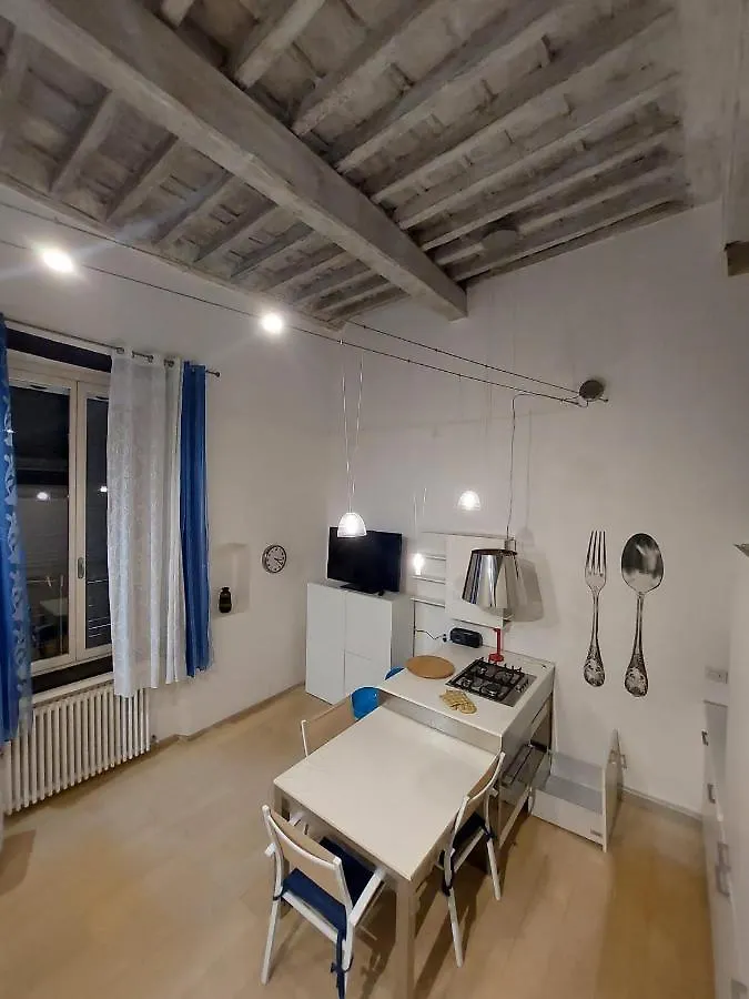 La Casa Di Ginger Apartment Savona Italy