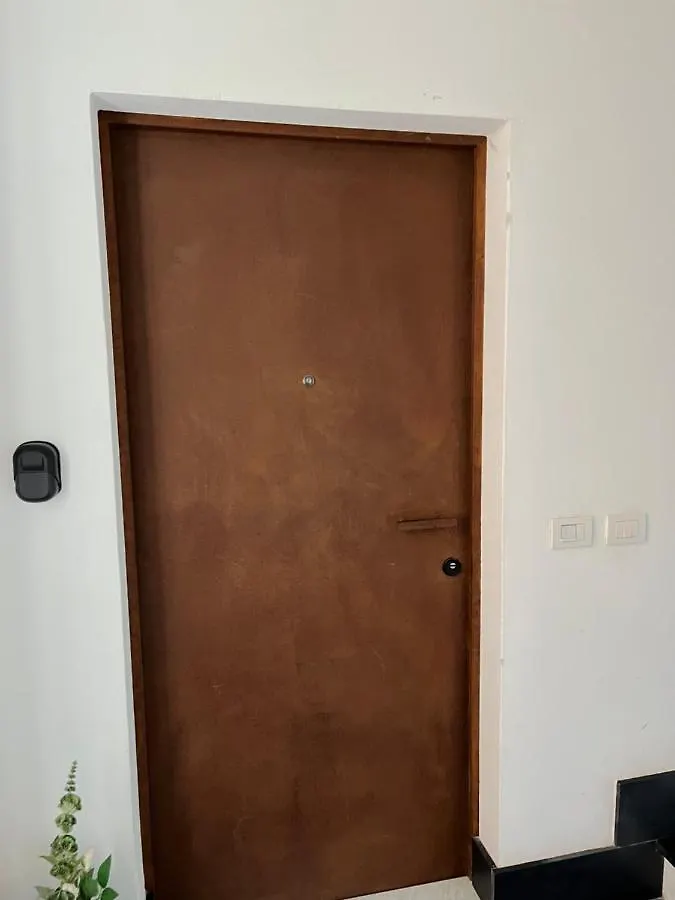 La Casa Di Ginger Apartment Savona